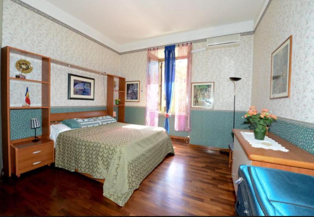 One Step From St. Peter Bed & Breakfast *