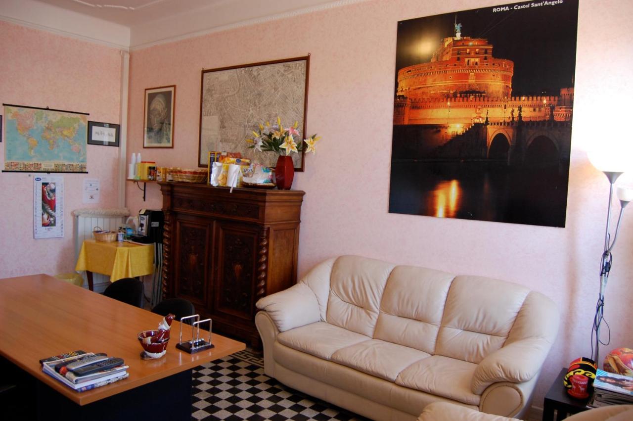 One Step From St. Peter Bed & Breakfast